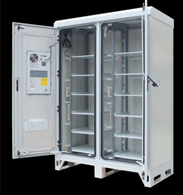 220V 리튬 이온 IDC 분배된 전원 시스템 2700W 업 전원 공급기